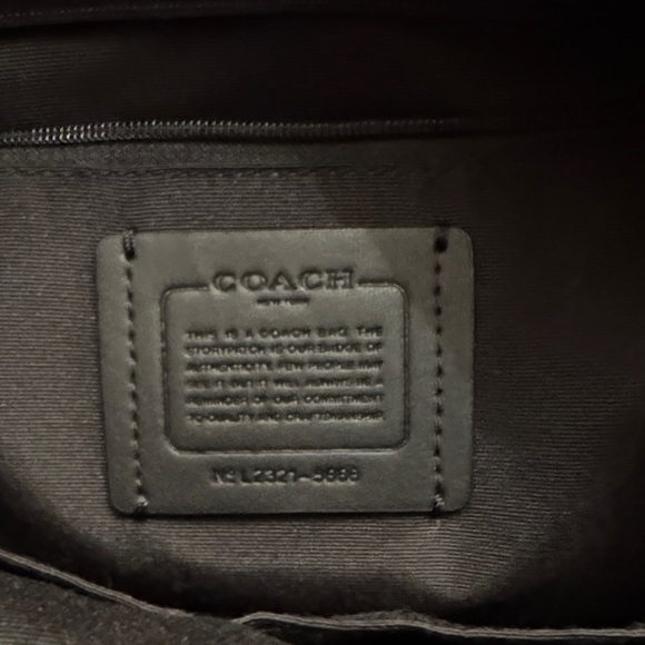 Coach Court Backpack - Picture 7 of 10